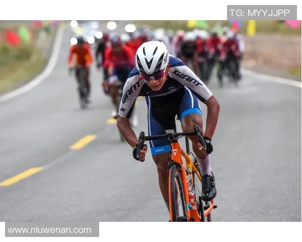 瓦杜兹与罗切霍茹的精彩对决分析及赛前展望 瓦杜兹与罗切霍茹的精彩对决分析及赛前展望