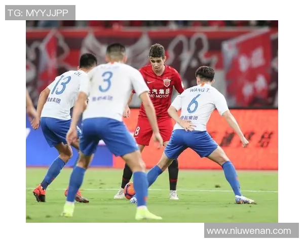 上港与鲁能激战正酣文字直播全程回顾精彩瞬间与赛况分析