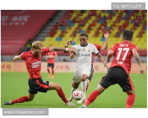 富力主场迎战上海上港期待精彩对决争夺中超积分榜重要位置